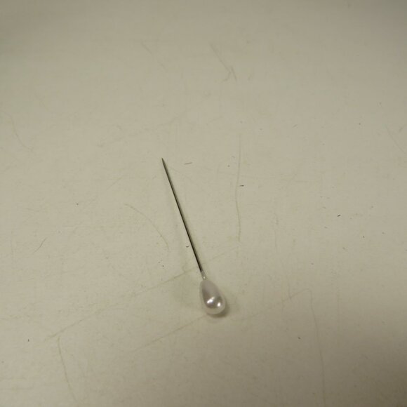 Purple Orchid Faux Floral Corsage or tiny floral arrangement 7x4 - Picture 7 of 9